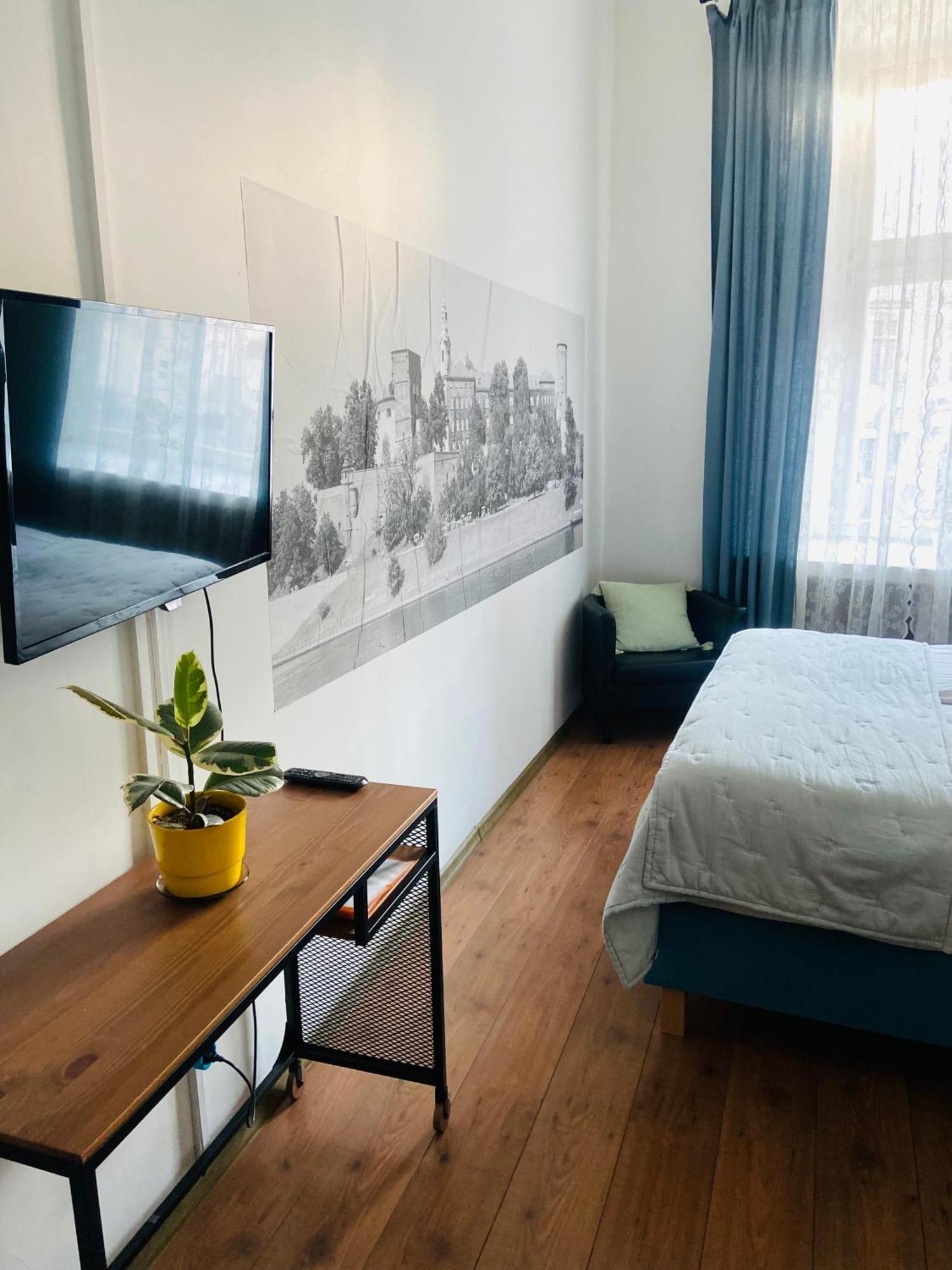 Krakow Apartments & Rooms Экстерьер фото