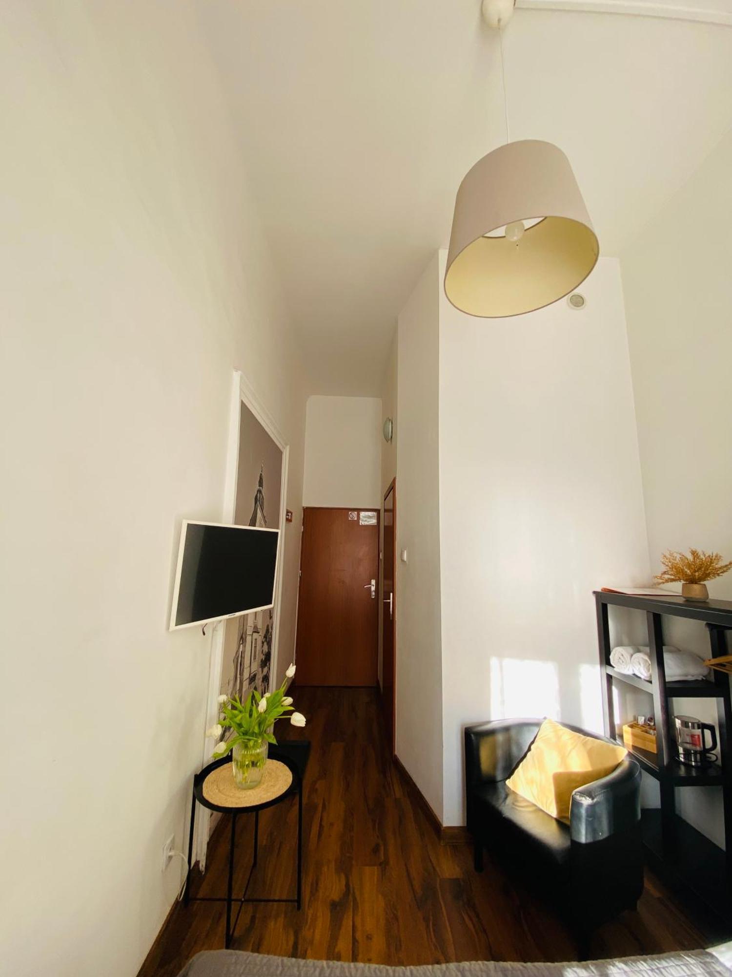 Krakow Apartments & Rooms Экстерьер фото