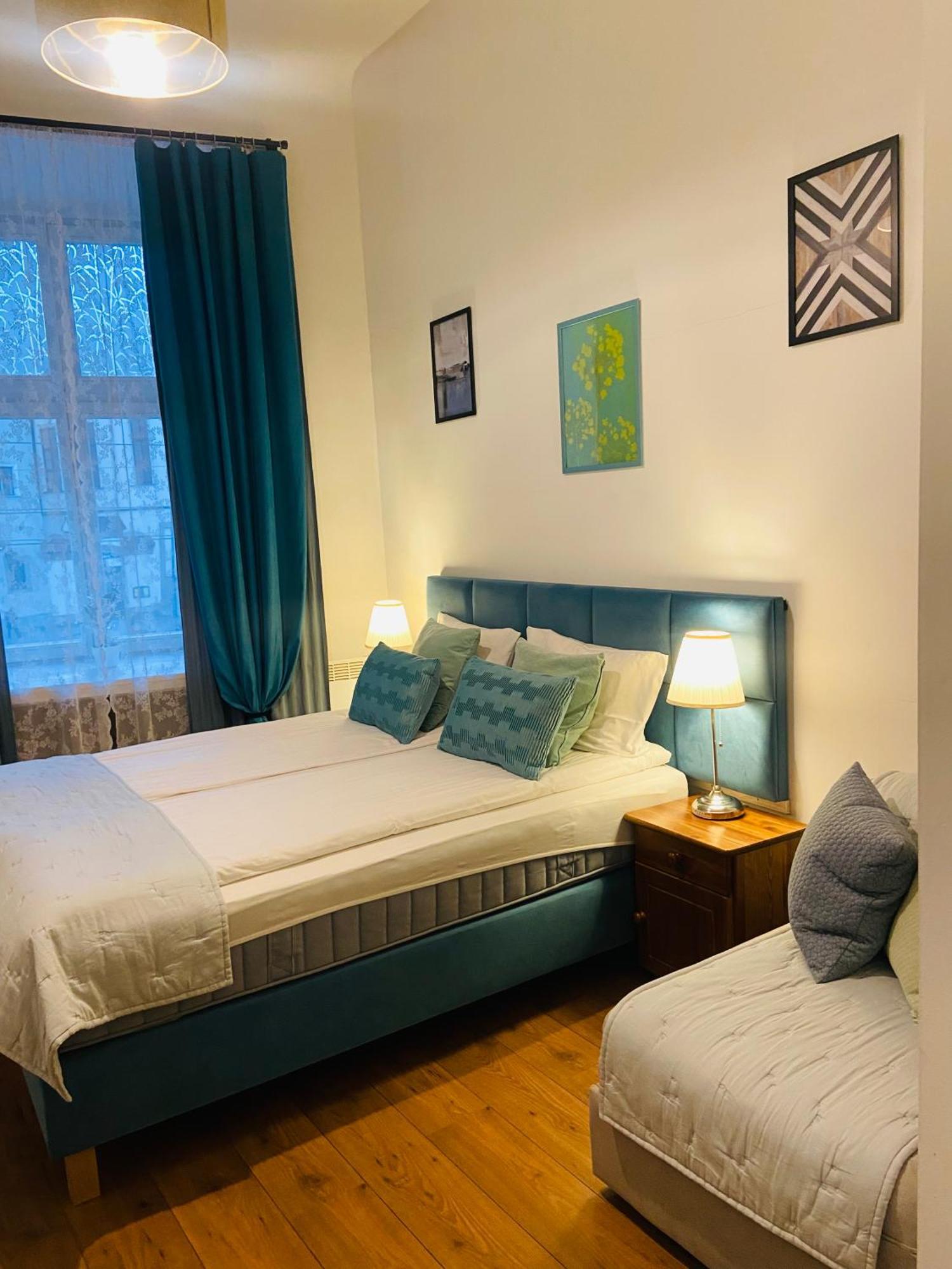 Krakow Apartments & Rooms Экстерьер фото